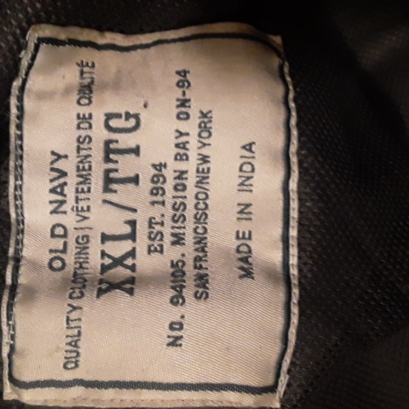 Fleece - Picture 3 of 7